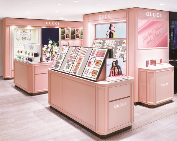 グッチビューティ GUCCI beautyの求人の写真2