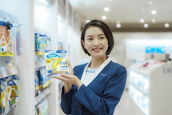 イオンモール浜松市野店美容部員・BA（トータルビューティーコスメ販売／@cosmeの社割／社保完備）派遣の求人の写真