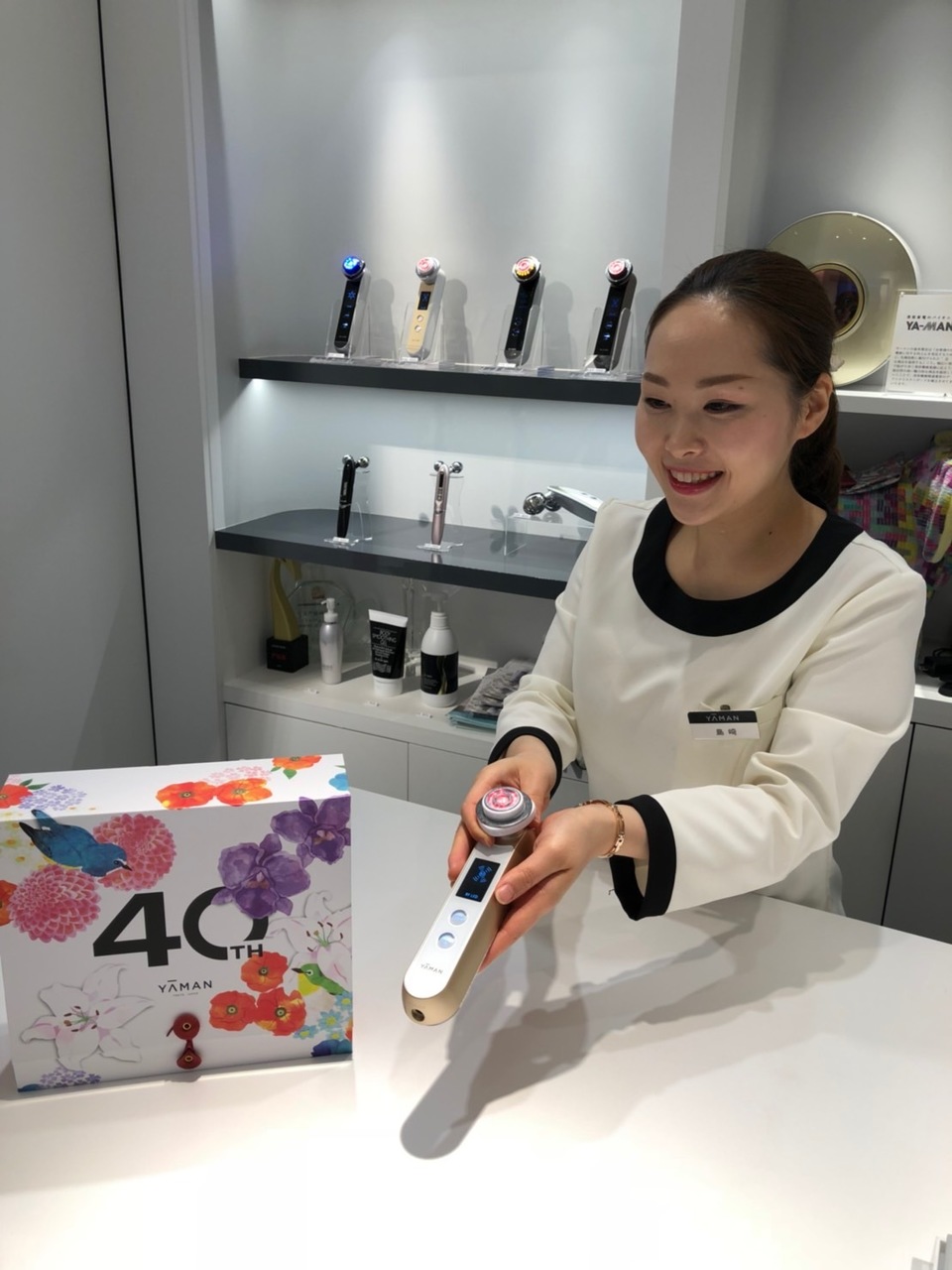 直営店 キラリトギンザ店美容部員・化粧品販売員(ビューティーアドバイザー)契約社員の求人のスタッフ写真1