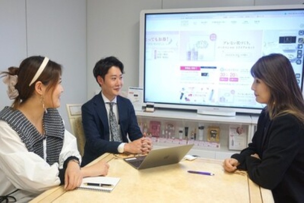 株式会社美人製造研究所(本社)人事・総務(『イースペシャル』社割最大70%/年休120日/福利厚生◎)正社員の求人のサービス・商品写真1
