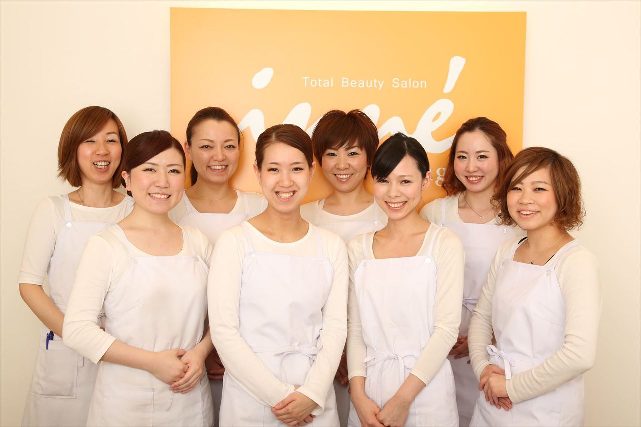 イーネ・オランジェ 吉祥寺店エステ・エステティシャン正社員/アルバイト・パートの求人のスタッフ写真1