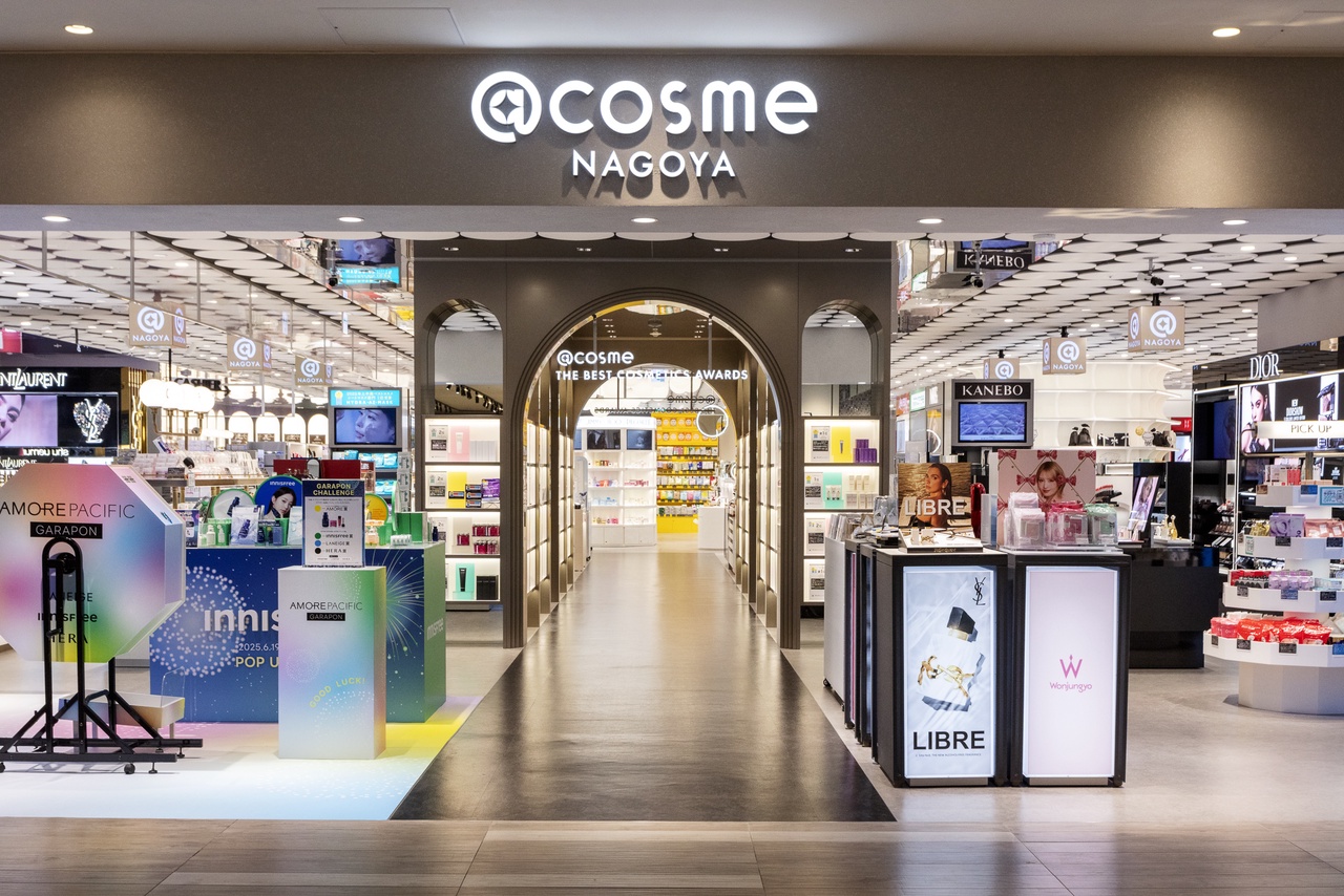 @cosme TOKYO美容部員・BA（正社員／休暇充実／オープニングあり／車通勤可の店舗有）正社員,アルバイト・パートの求人の店内写真1