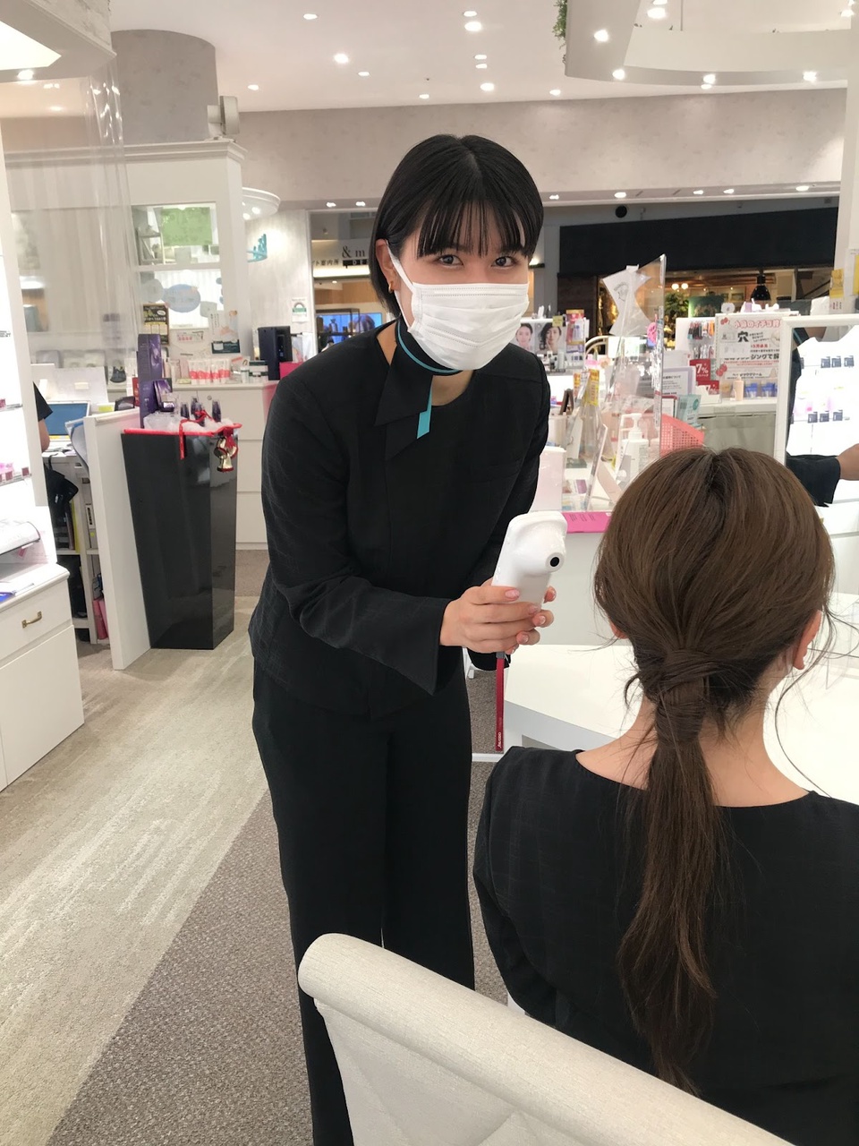 東京小町　ららぽーと豊洲店美容部員・BA（ 面接1回／昇給年2回／@cosme社割有／住宅手当有）正社員,アルバイト・パートの求人のサービス・商品写真2