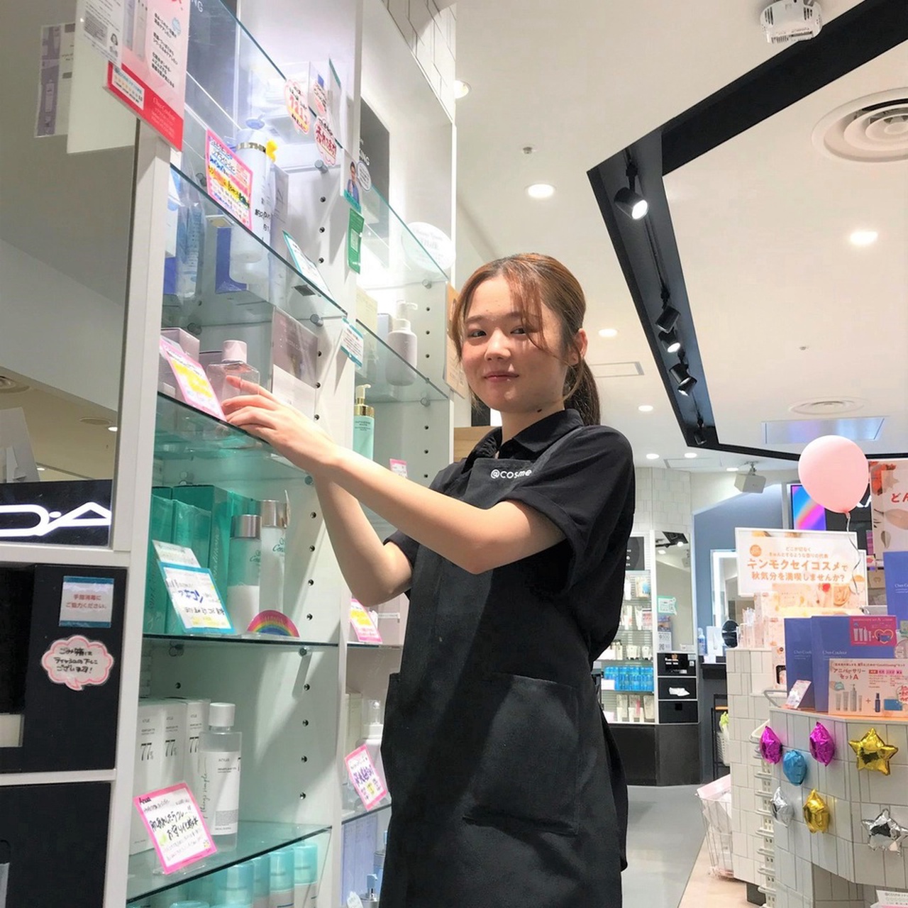 東京小町　ららぽーと豊洲店美容部員・BA（面接1回／ブリーチOK／住宅手当／@cosme社割有）正社員,アルバイト・パートの求人のスタッフ写真1