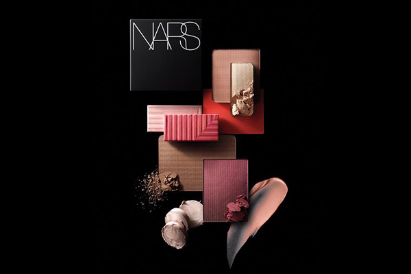 NARS 東京エリア百貨店美容部員・BA(メーキャップスタイリスト)契約社員の求人の写真