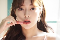 ネイル・髪色・まつエク等♡オシャレを楽しみながら働ける求人の画像
