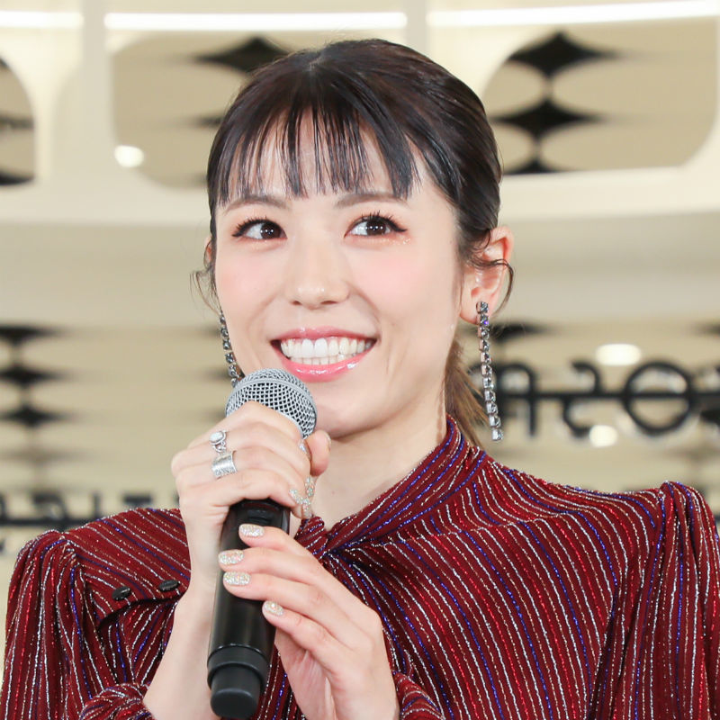 若槻千夏さんやmattさんが原宿で美容トーク Cosme Tokyoオープン記念イベントを総まとめ 美容 化粧品情報はアットコスメ