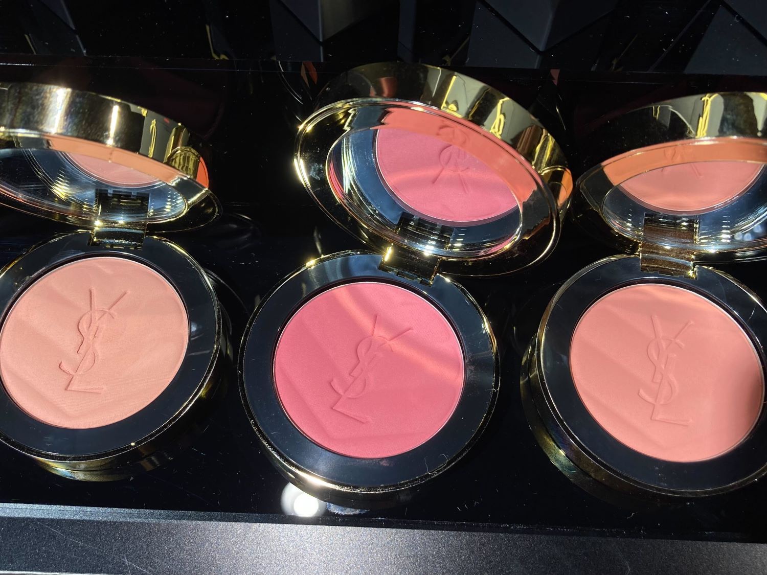 YSL メイクミーブラッシュ パウダー S / イヴ・サンローラン